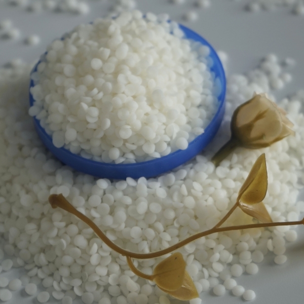 熱銷山東PET打包帶塑料增韌劑 耐寒劑抗沖劑 PET增韌母粒